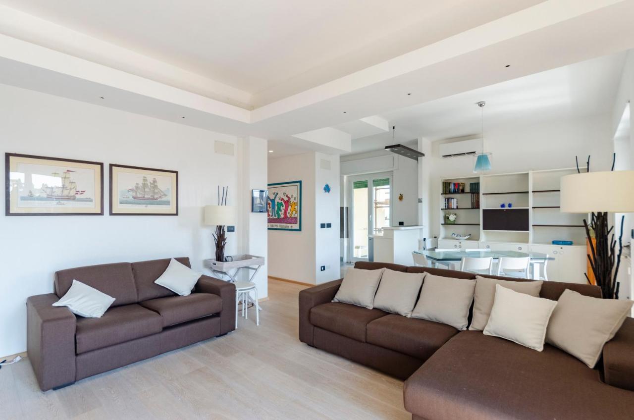 Ferienwohnung Joivy Great Flat With Sea View Genua Exterior foto