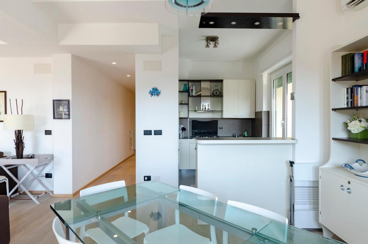 Ferienwohnung Joivy Great Flat With Sea View Genua Exterior foto